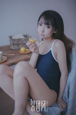 日本护士裸身采精图片